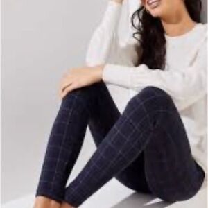 LOFT Windowpane Capri Leggings - size XL petite